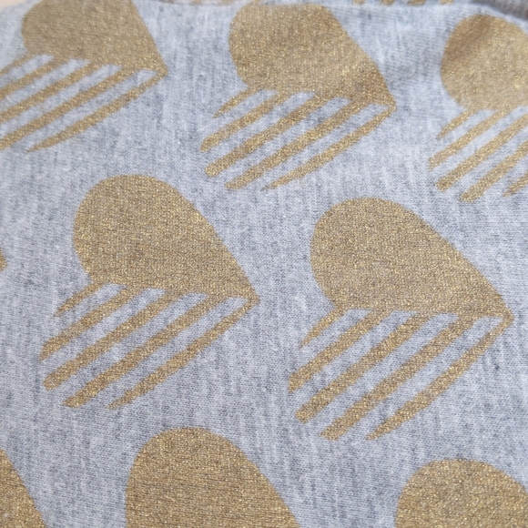 BabyGap Grey with gold Hearts Top - Picture 9 of 9